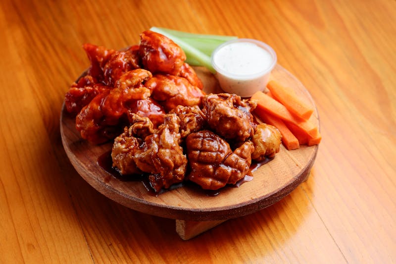 Sauced Tenders at Wing Snob