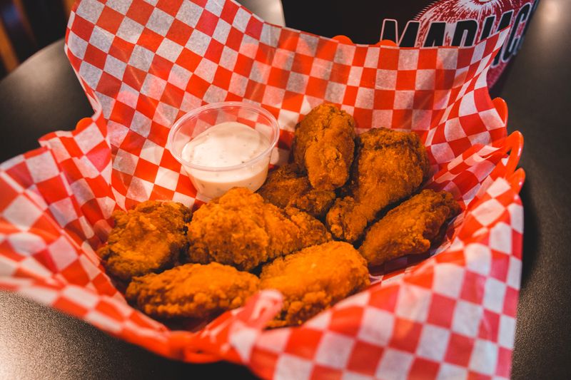 Classic Buffalo Wings at Wing Snob
